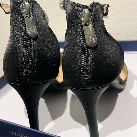 Adrienne Vittadini "Nirvana" Ankle Strap Black Jeweled Women Formal Heels Sz 9 - Picture 3 of 15